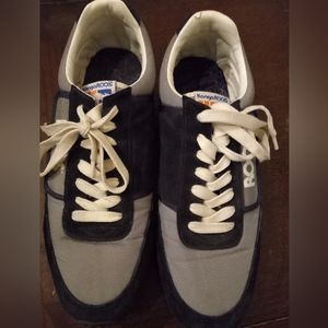 Vintage kangaroos shoes